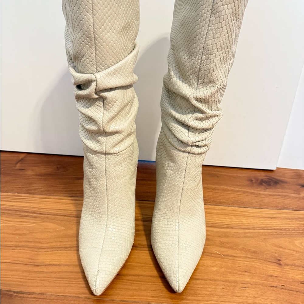 Marc Fisher White Cream Women's Boots